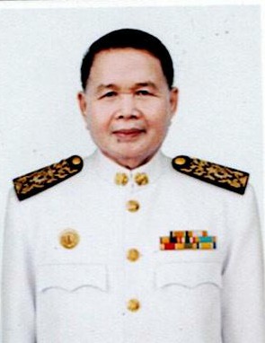 นายนิคม แสนบัว